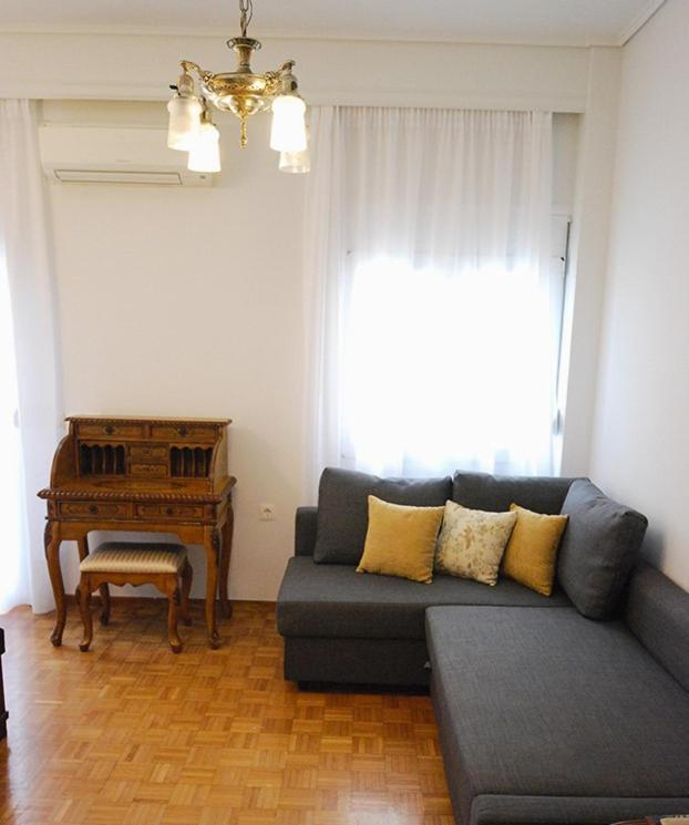 Center Boutique 3 Bedroom Penelope Appartement *
